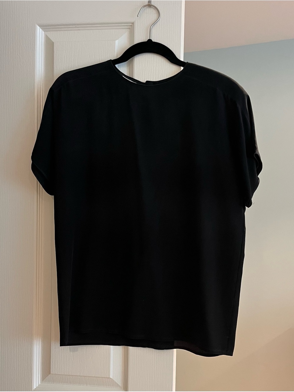 Sutton Studio Black Short Sleeve Crew Neck Tee